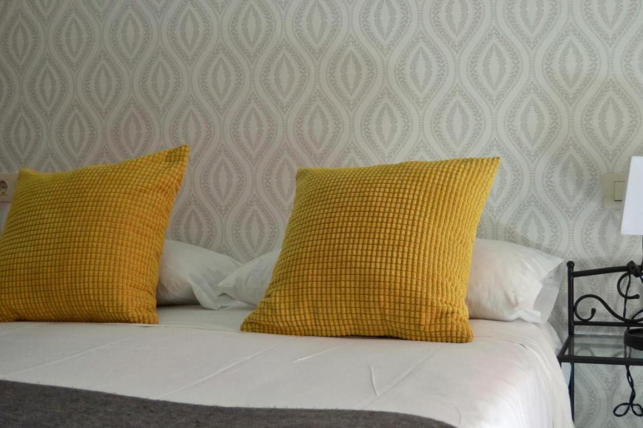 Apartamentos Altamira Sevilla Exteriör bild