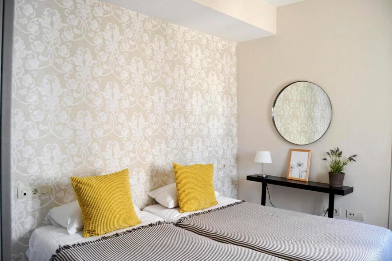 Apartamentos Altamira Sevilla Exteriör bild
