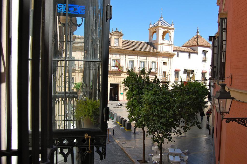 Apartamentos Altamira Sevilla Exteriör bild