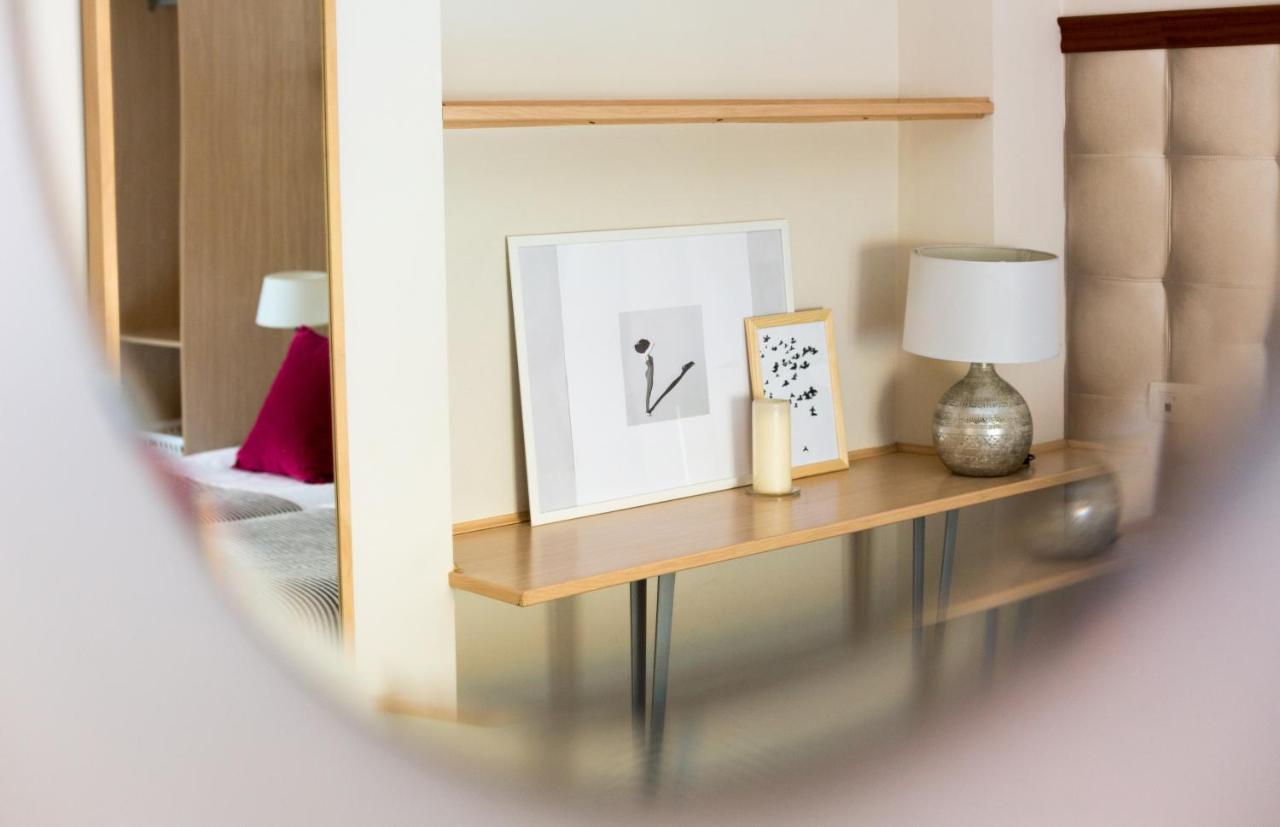 Apartamentos Altamira Sevilla Exteriör bild