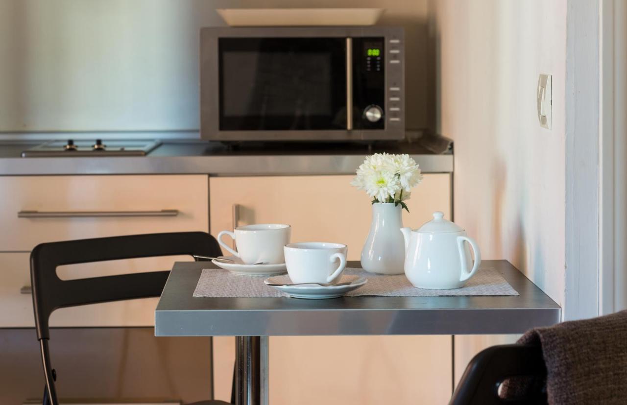 Apartamentos Altamira Sevilla Exteriör bild
