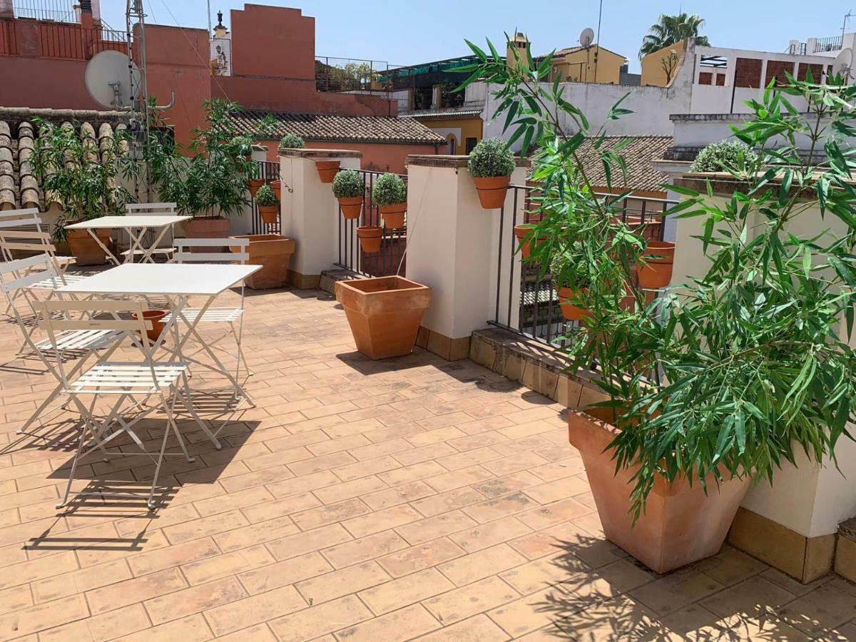 Apartamentos Altamira Sevilla Exteriör bild