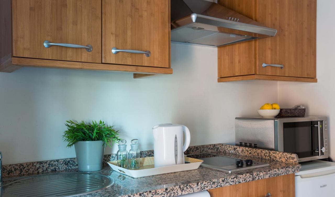 Apartamentos Altamira Sevilla Exteriör bild