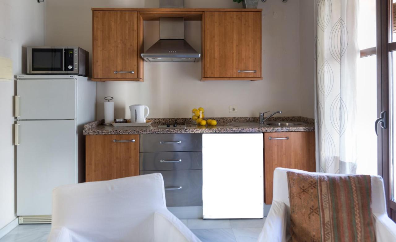 Apartamentos Altamira Sevilla Exteriör bild