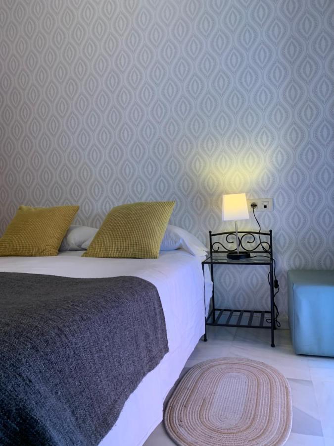 Apartamentos Altamira Sevilla Exteriör bild